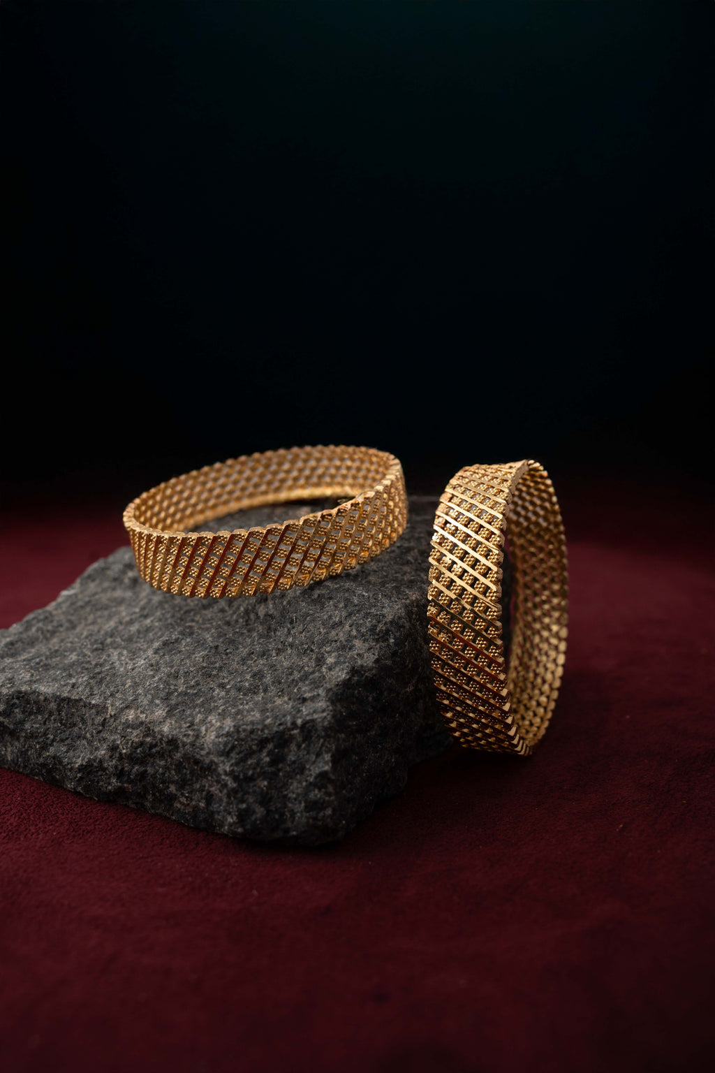 Majestic Mesh Gold Bangles