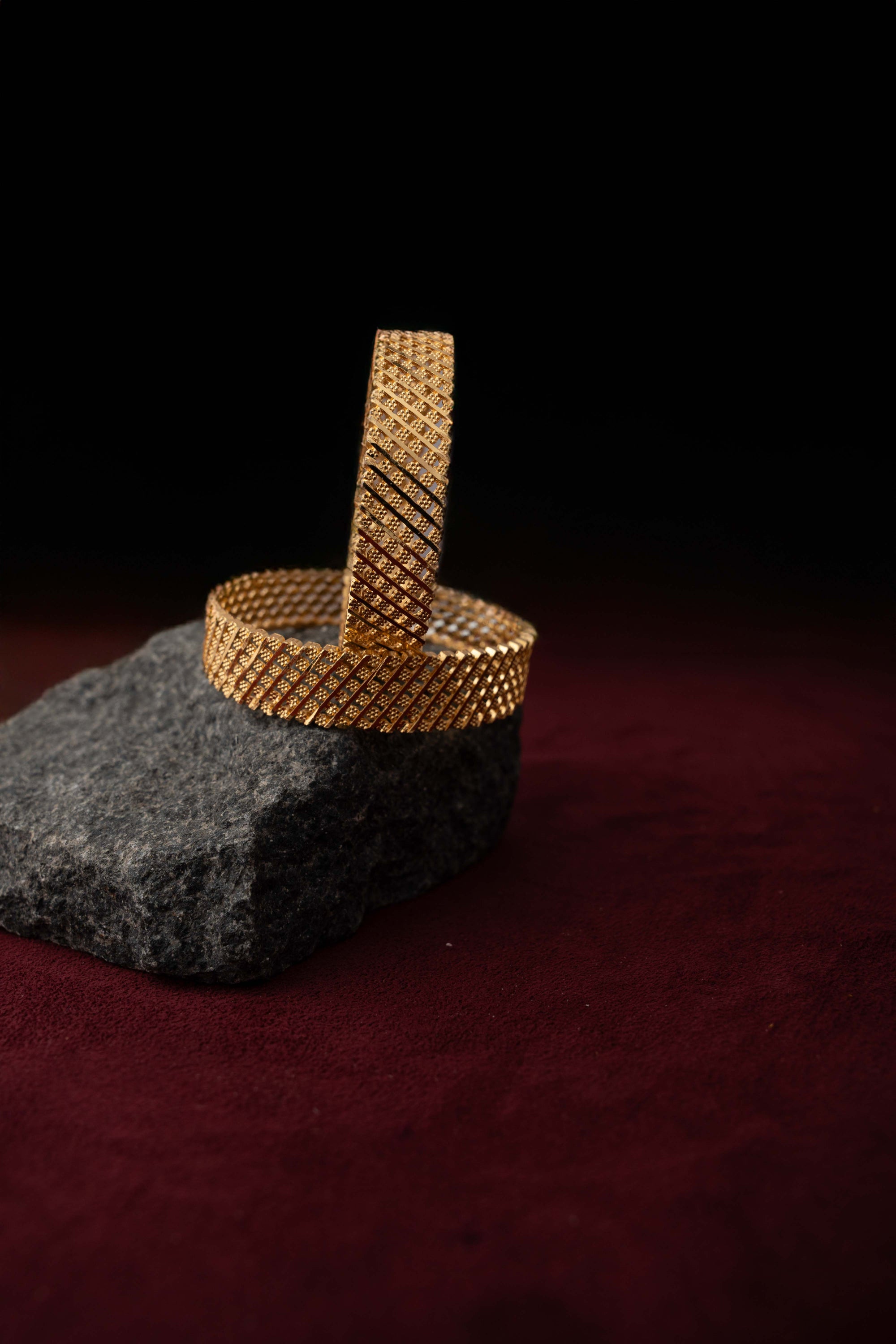 Majestic Mesh Gold Bangles