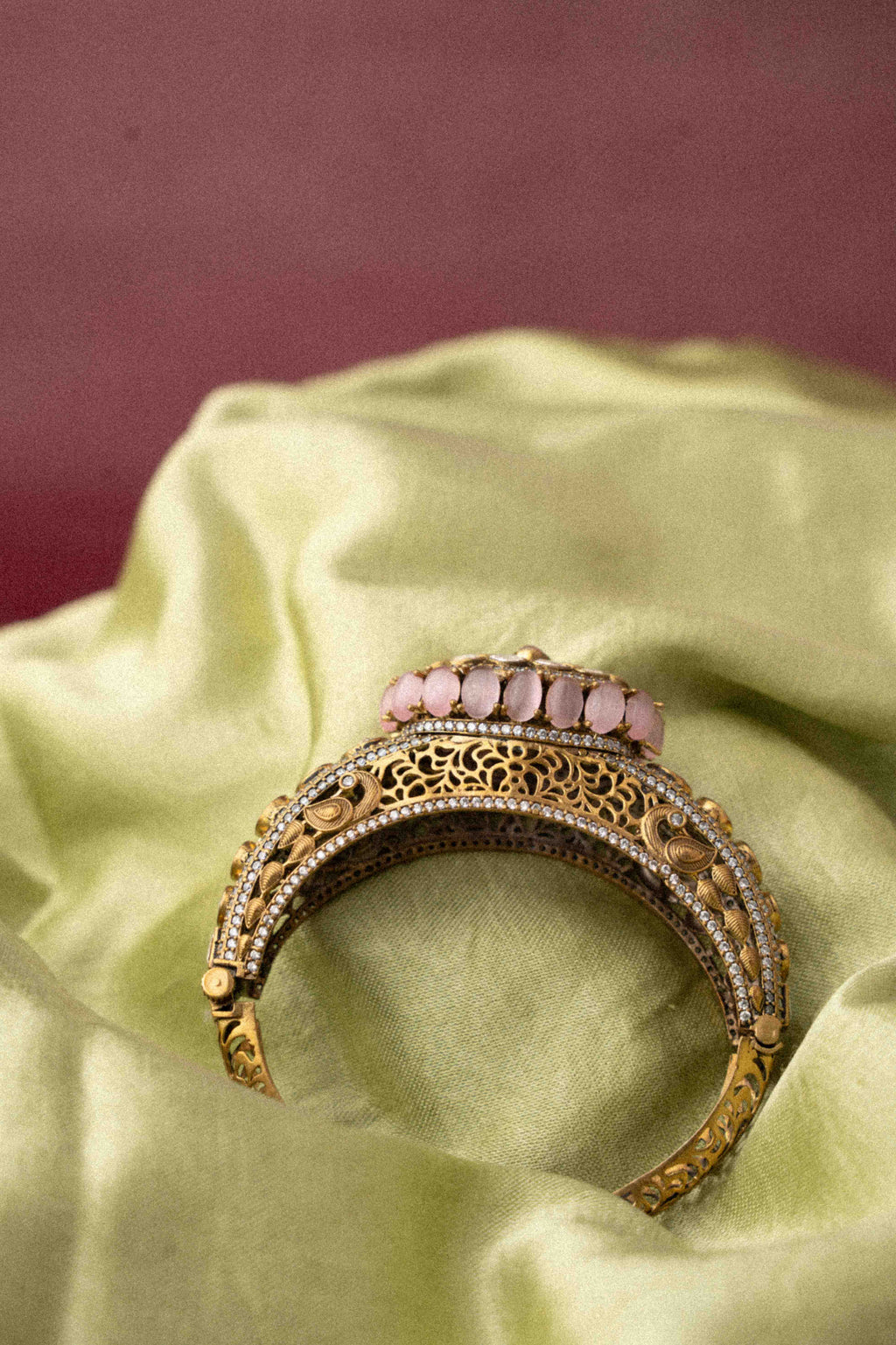 Mehru Bangle
