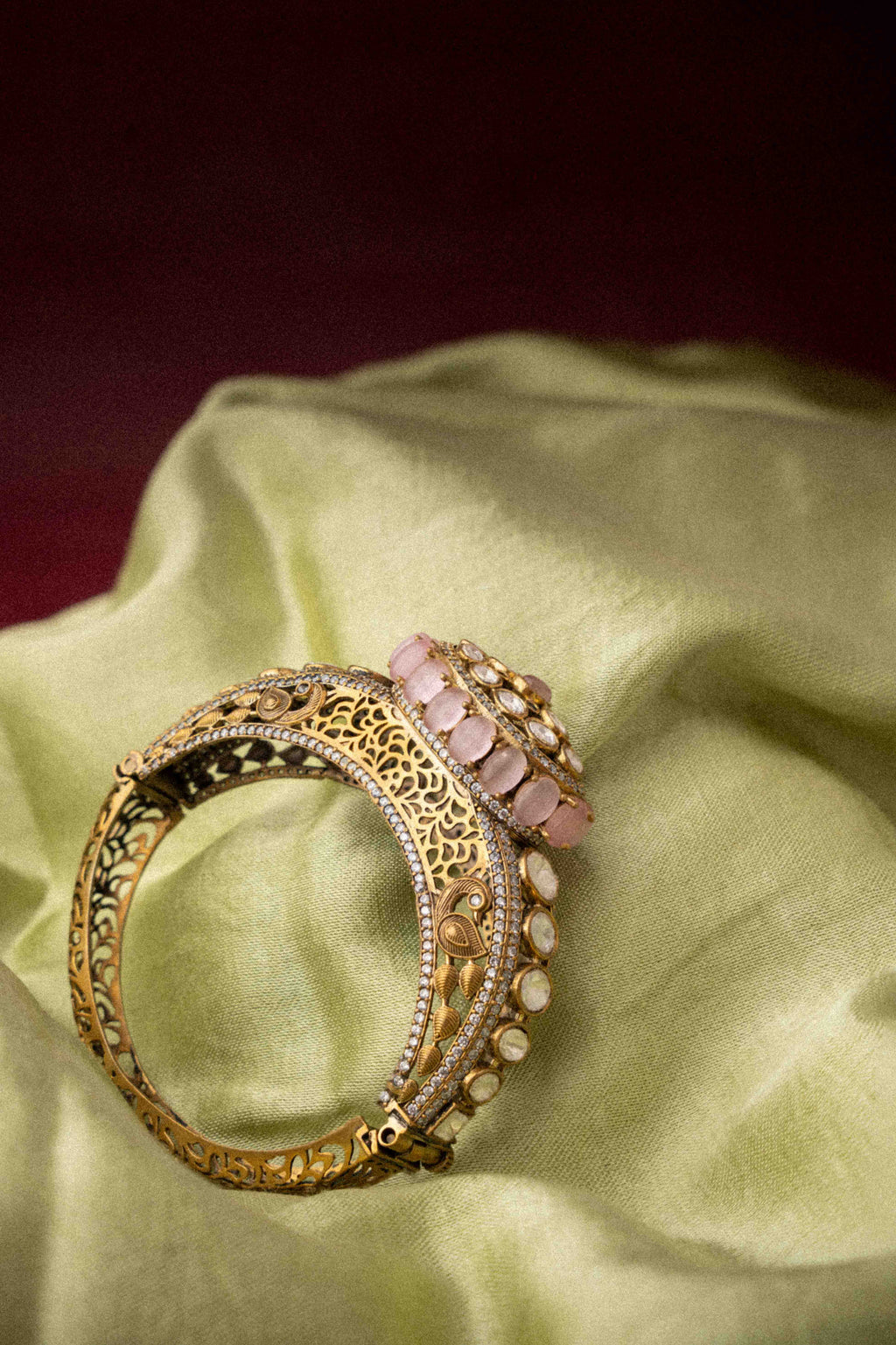 Mehru Bangle